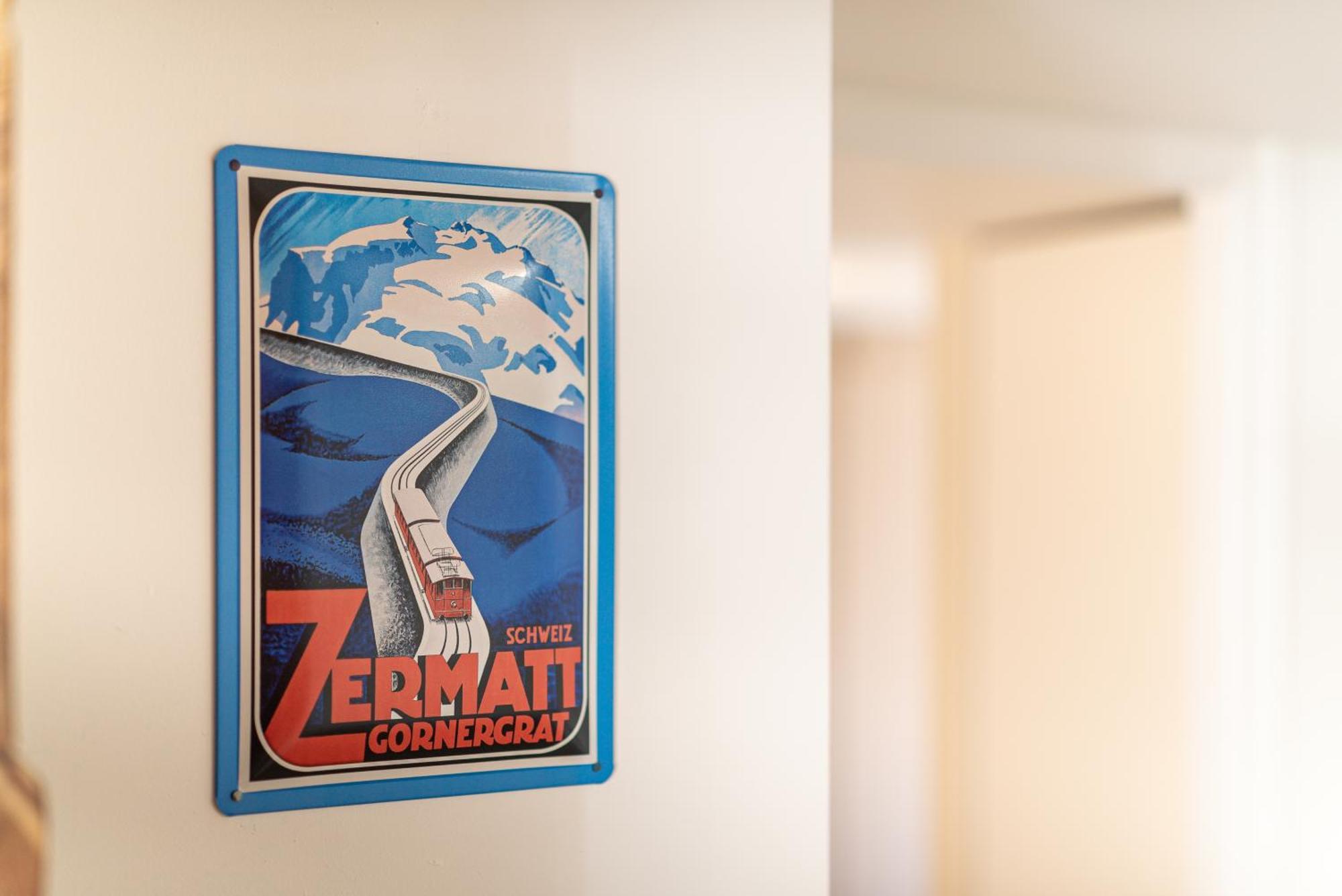 Haus Kirchplatz 4 By Zermatt Premium Apartments Luaran gambar