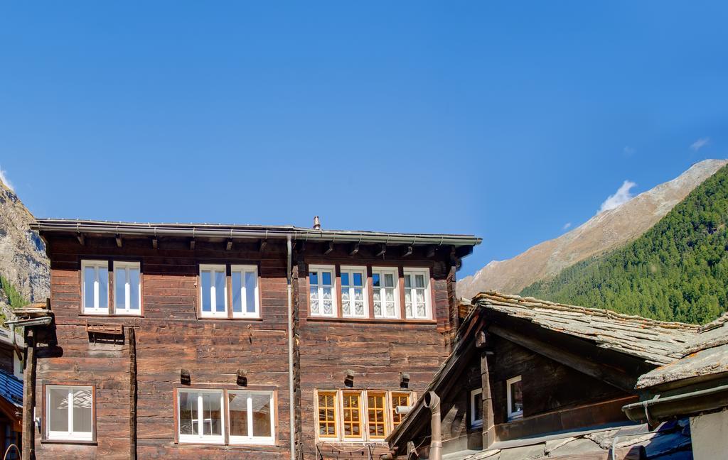 Haus Kirchplatz 4 By Zermatt Premium Apartments Luaran gambar