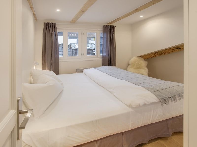 Haus Kirchplatz 4 By Zermatt Premium Apartments Luaran gambar